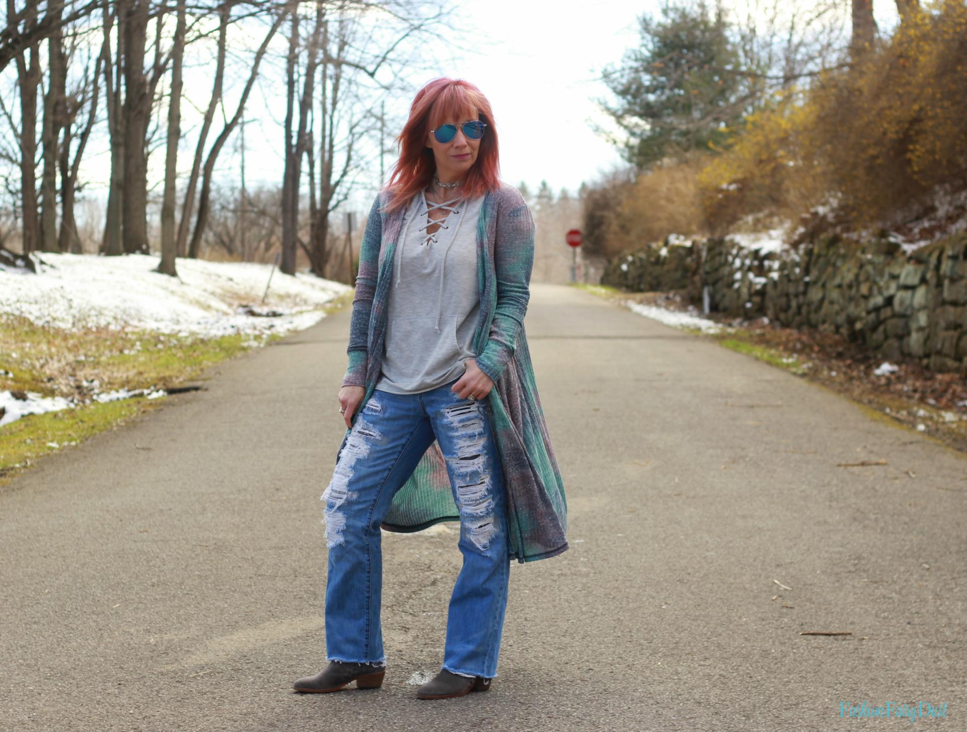 Tie dye duster, lace up hoodie and boyfriend jeans. Casual weekend outfit.