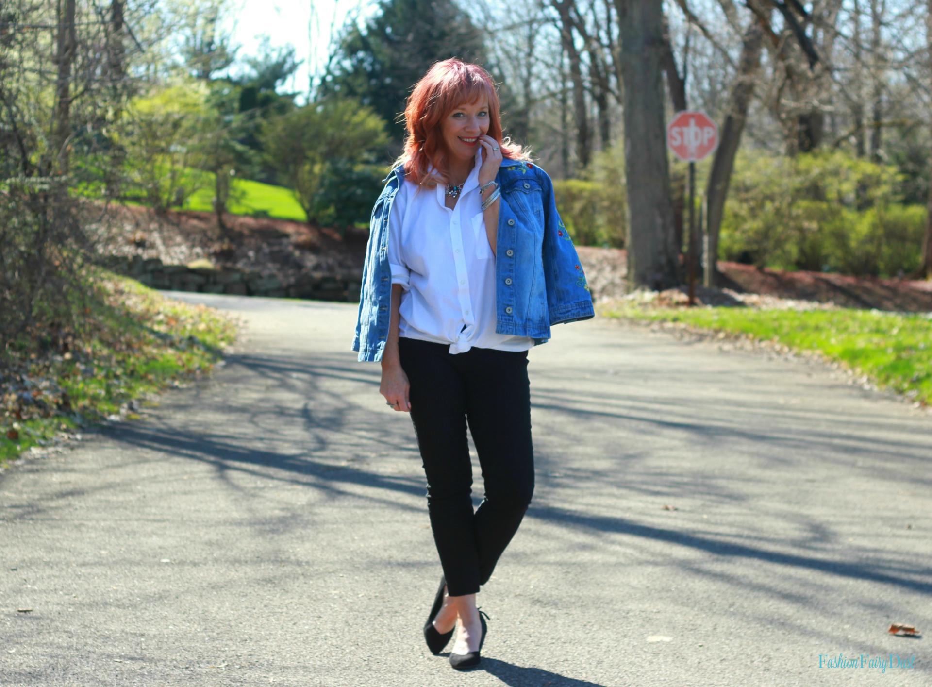 Black ankle pants, white button down and denim jacket. How to style a casual work outfit.