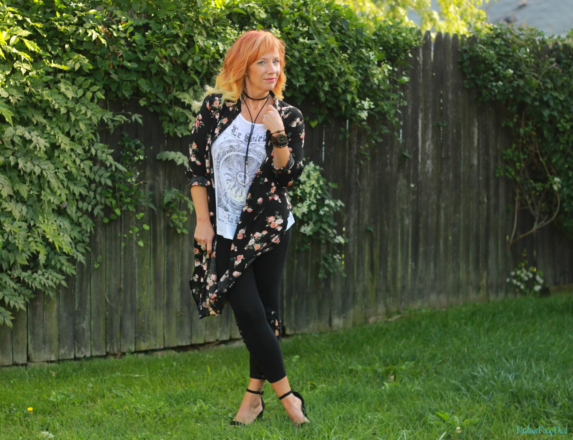 Lace up leggings, floral duster and graphic tee.
