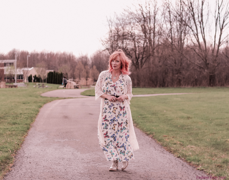 Butterfly dress, Freebird boots & lace kimono.